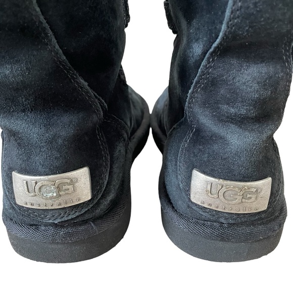 UGG Whitley Black Suede Lace Up Boot Size 5 Style 1522 Fur Winter Leather Cozy - Picture 5 of 9